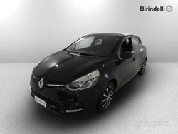 Nero Usata 2017 Renault Clio Zen Monovolume | 9750 € (Cara)