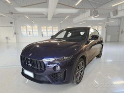 Blu Usata 2020 Maserati Levante SUV | 43.850 € (Buon prezzo)