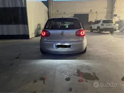 Usata 2005 VW Golf V Tre volumi | 3300 € (Buon prezzo)
