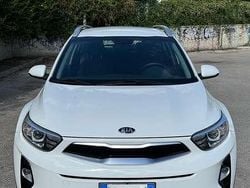 Usata 2020 Kia Stonic Style SUV | 10.999 € (Buon prezzo)