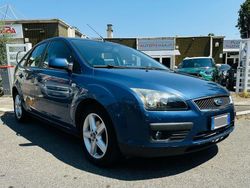 Blu Usata 2006 Ford Focus Tre volumi | 3600 € (Cara)