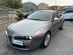 Grigio Usata 2008 Alfa Romeo 159 Distinctive Tre volumi | 3200 € (Cara)