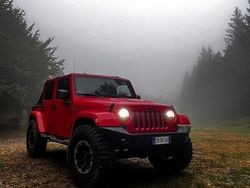 Rosso Usata 2011 Jeep Wrangler Unlimited SUV | 28.000 € (Ottimo prezzo)