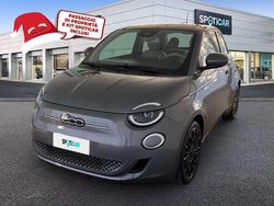 Grigio Usata 2021 Fiat 500e La Prima Tre volumi | 15.450 € (Buon prezzo)