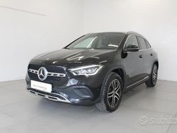 Viola Usata 2021 Mercedes GLA200 SUV | 26.900 € (Buon prezzo)