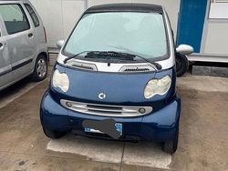 Blu Usata 2003 Smart ForTwo Coupé Coupé | 2500 €