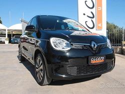 Nero Usata 2023 Renault Twingo Techno Due volumi | 13.900 € (Cara)