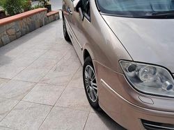 Usata 2009 Lancia Phedra Monovolume | 4000 € (Ottimo prezzo)