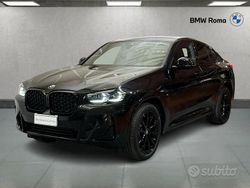 Black sapphire metallizzato Usata 2025 BMW X4 M Sport SUV | 57.990 € (Buon prezzo)