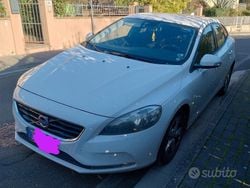 Bianco Usata 2014 Volvo V40 Kinetic Station wagon | 5000 € (Ottimo prezzo)