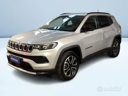 Argento Usata 2023 Jeep Compass Limited SUV | 26.500 € (Buon prezzo)