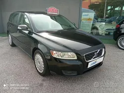 Nero Usata 2009 Volvo V50 Momentum Station wagon | 4500 € (Molto cara)