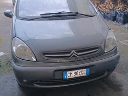 Grigio Usata 2004 Citroën Xsara Exclusive Monovolume | 750 € (Super prezzo)