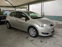 Usata 2008 Toyota Auris Tre volumi | 3500 € (Buon prezzo)