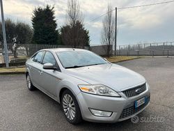 Grigio Usata 2007 Ford Mondeo Tre volumi | 2200 € (Super prezzo)