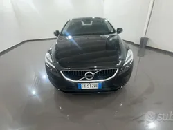 Onyx black Usata 2019 Volvo V40 Business Edition Station wagon | 13.500 € (Ottimo prezzo)