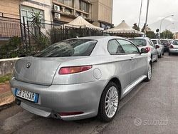 Grigio Usata 2004 Alfa Romeo GT Coupé | 3900 € (Molto cara)