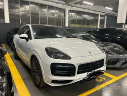 Usata 2022 Porsche Cayenne SUV | 87.500 € (Molto cara)