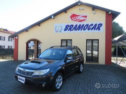Grigio(met.) Usata 2010 Subaru Forester Trend SUV | 9900 € (Molto cara)