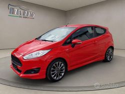 Rosso Usata 2017 Ford Fiesta ST-Line Due volumi | 8990 € (Buon prezzo)
