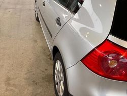 Grigio Usata 2005 VW Golf IV Due volumi | 4000 €