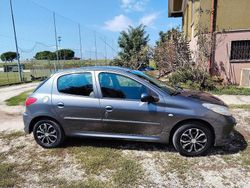 Grigio Usata 2010 Peugeot 206+ Due volumi | 2000 € (Buon prezzo)