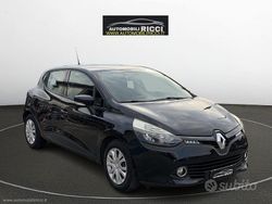 Nero Usata 2015 Renault Clio IV Tre volumi | 6700 € (Buon prezzo)