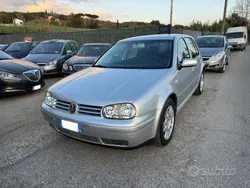 Argento Usata 2003 VW Golf IV Highline Tre volumi | 4500 € (Cara)