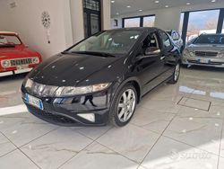 Nero Usata 2007 Honda Civic Comfort Tre volumi | 4900 € (Cara)