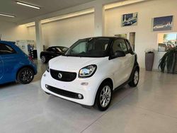 Bianco Usata 2016 Smart ForTwo Coupé Passion Due volumi | 9000 € (Buon prezzo)