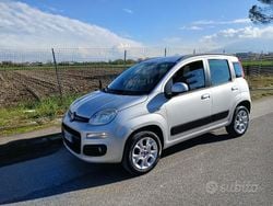 Nero Usata 2012 Fiat Panda Lounge Tre volumi | 4900 € (Buon prezzo)