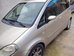 Usata 2006 Lancia Musa Monovolume | 500 €