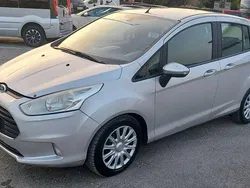 Gray Usata 2015 Ford B-MAX Monovolume | 6999 € (Buon prezzo)