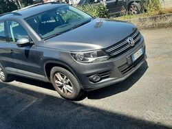 Grigio Usata 2015 VW Tiguan SUV | 13.000 € (Buon prezzo)