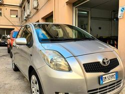 Usata 2008 Toyota Yaris Due volumi | 4800 € (Buon prezzo)