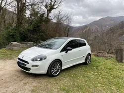 Bianco Usata 2013 Fiat Punto Sport Due volumi | 4800 € (Buon prezzo)