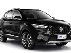 Usata 2023 MG ZS Luxury Tre volumi | 20.000 € (Cara)