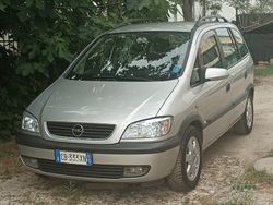Usata 2002 Opel Zafira Monovolume | 3800 €