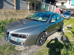 Grigio Usata 2007 Alfa Romeo 159 Tre volumi | 2000 €