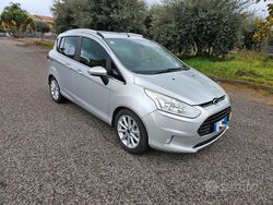 Grigio Usata 2016 Ford B-MAX Titanium Monovolume | 8800 € (Cara)