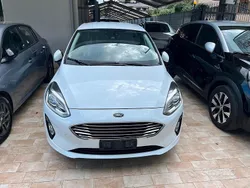 Bianco Usata 2017 Ford Fiesta Titanium Due volumi | 9700 € (Buon prezzo)