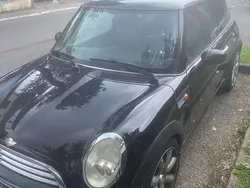 Nero Usata 2005 Mini Cooper Due volumi | 2550 € (Buon prezzo)