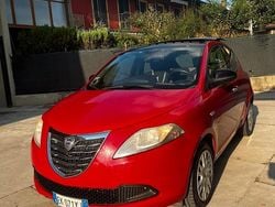 Rosso Usata 2011 Lancia Ypsilon Gold Due volumi | 4900 € (Buon prezzo)