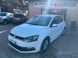 Bianco Usata 2016 VW Polo Trendline Tre volumi | 7500 € (Buon prezzo)