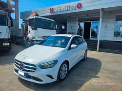 Bianco Usata 2019 Mercedes B180 Premium Monovolume | 15.999 € (Molto cara)