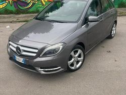Grigio Usata 2013 Mercedes B200 Monovolume | 6000 € (Ottimo prezzo)