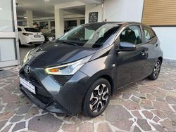 Grigio Usata 2018 Toyota Aygo X-cite Due volumi | 9900 € (Buon prezzo)