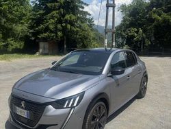 Usata 2022 Peugeot 208 GT Due volumi | 17.300 € (Molto cara)