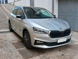 Grigio Nuova 2025 Skoda Fabia Style Tre volumi | 20.500 € (Molto cara)