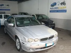 Usata 2002 Jaguar X-type Tre volumi | 1990 € (Super prezzo)